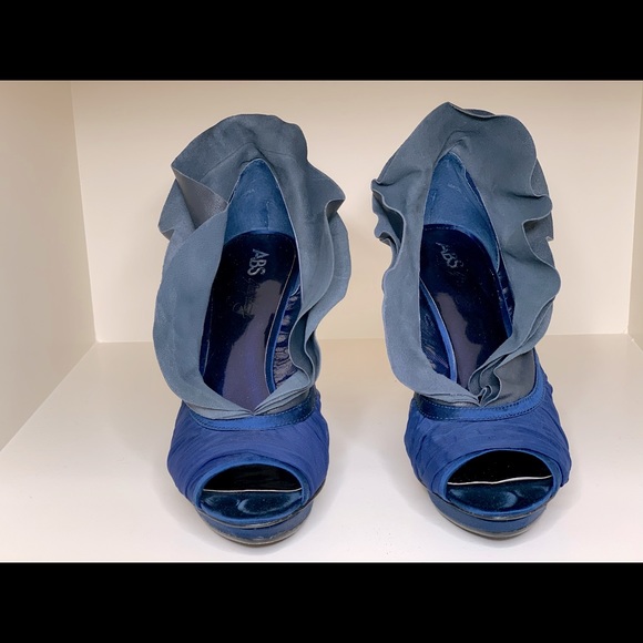 ABS Allen Schwartz navy leather ruffle - Picture 2 of 7